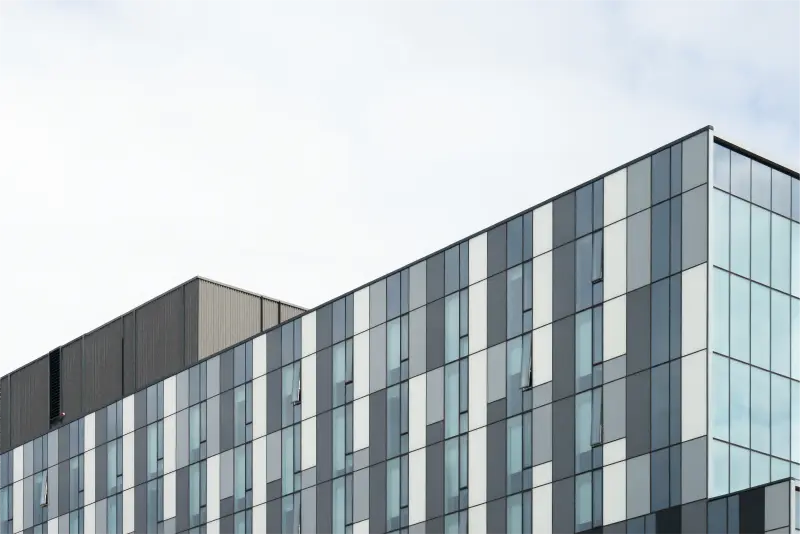 推行供应链管理改善时，应该尽早建立KPI吗？